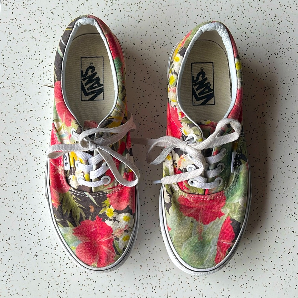 Vans floral 7.5